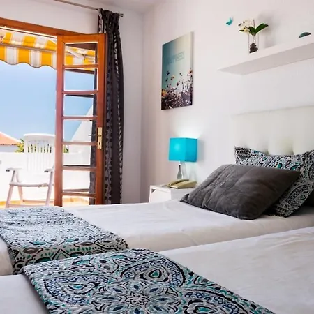 Cute Studio In Garden City *