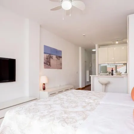 Cute Studio In Garden City